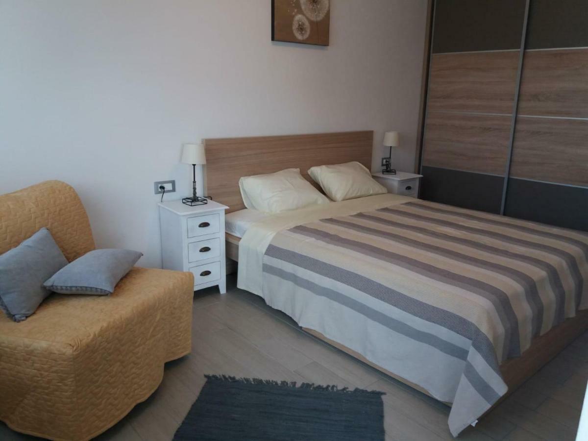 Apartment Marina Trogir Exteriör bild