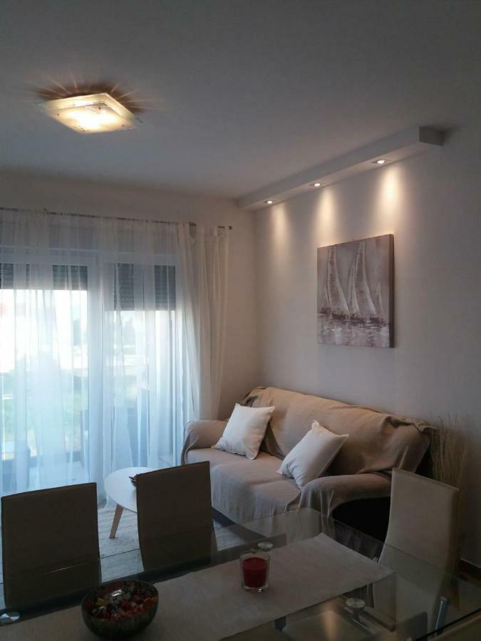 Apartment Marina Trogir Exteriör bild