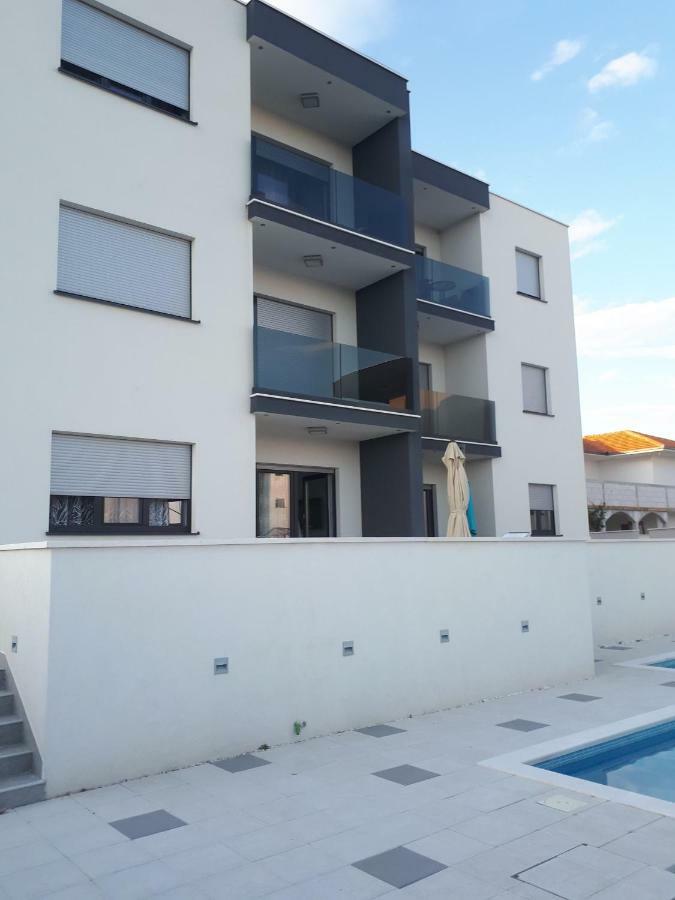 Apartment Marina Trogir Exteriör bild