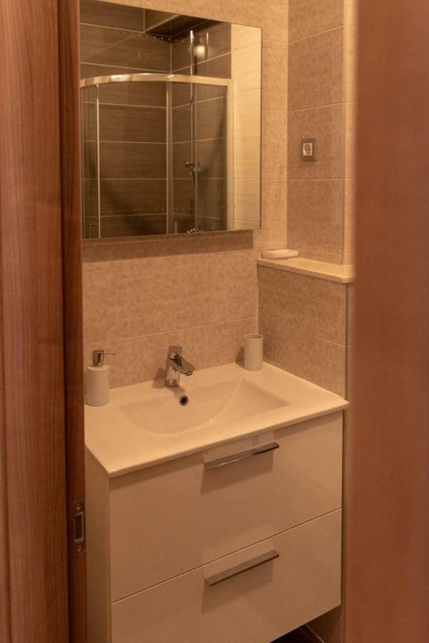Apartment Marina Trogir Exteriör bild